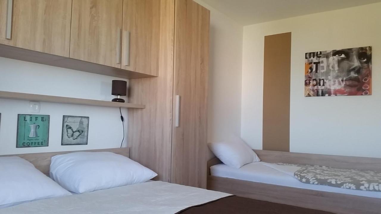 Apartman Mihalj Zadar-Rtina Miletici Ngoại thất bức ảnh